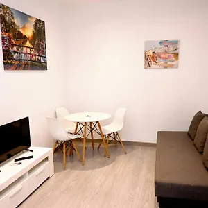 Homenfun Les Corts , Barcelone Espagne