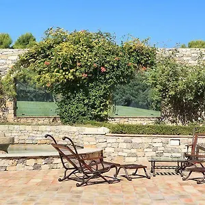 Chateau Les Crostes Lorgues